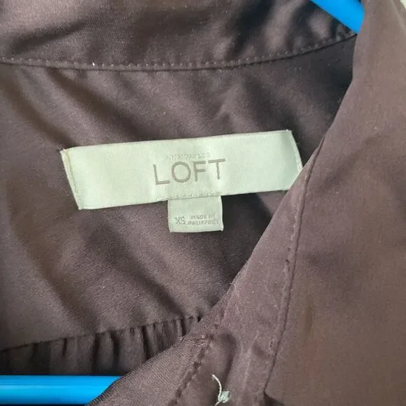 Ann Taylor Loft Blouse Women’s Size XS 1/2 Button Long Sleeve Deep Purple Sheer - Picture 2 of 10